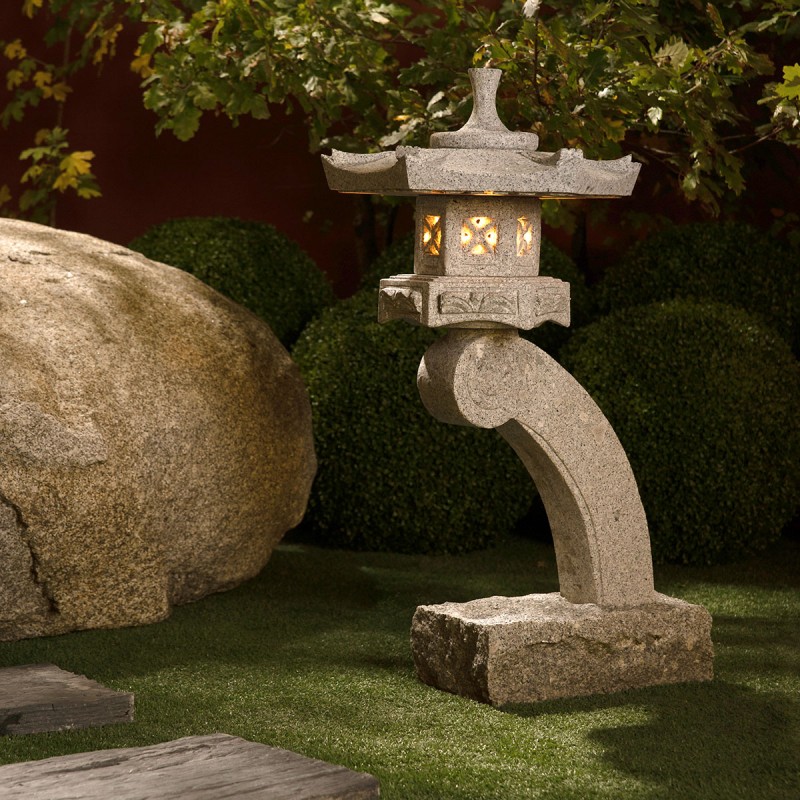Lanterne granit - Marbrerie Piccioni
